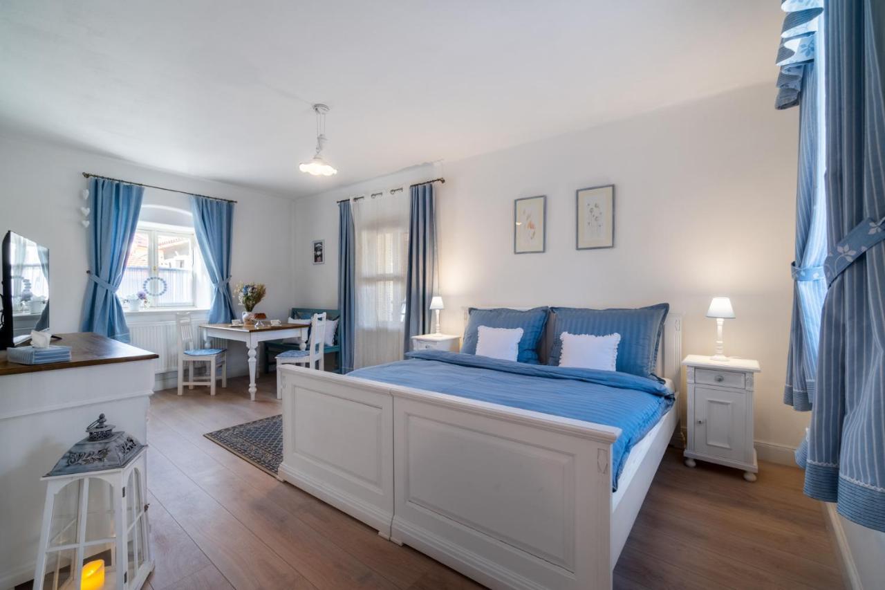 Boutique Hotel Soukenikuv Dum Kutna Hora Luaran gambar
